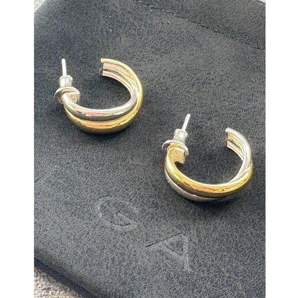 New MEGA Jewelry Crossover Hoop Earrings - Picture 1 of 5